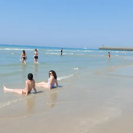 Idealement Situe, Vue Et Port, Proche Centre Apartament *