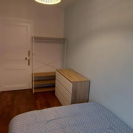 Idealement Situe, Vue Et Port, Proche Centre *