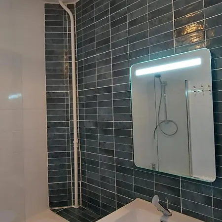 Idealement Situe, Vue Et Port, Proche Centre Apartament *