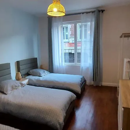 Idealement Situe, Vue Et Port, Proche Centre